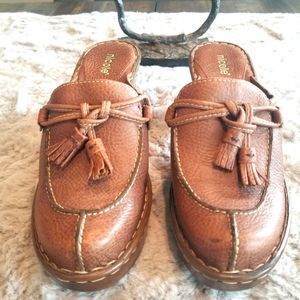 Womens Nicole Brown backless slipons